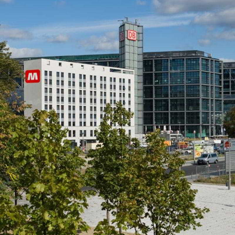 Meininger Hotel Berlin Hauptbahnhof Esterno foto